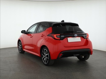 Toyota Yaris IV Hatchback 1.5 Hybrid Dynamic Force 116KM 2021 Toyota Yaris 1.5 VVT-i Hybrid, Salon Polska, zdjęcie 3