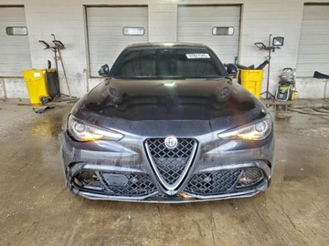 Alfa Romeo Giulia II 2017 Alfa Romeo Giulia 2017r., Quadrifoglio, 2.9L, od ubezpieczalni 2.9 Benzyna, zdjęcie 1
