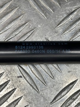 BMW E84 TLUMIČ VZPĚRA/TLAKOVAČ PNEUMATICKÝ KUFRU 2990136
