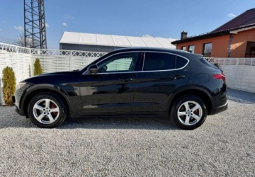 Alfa Romeo Stelvio SUV 2.0 Turbo 280KM 2018 Alfa Romeo Stelvio Alfa Romeo Stelvio 2.0 Turbo 16V AT8-Q4 Lusso 2.0 280KM, zdjęcie 21