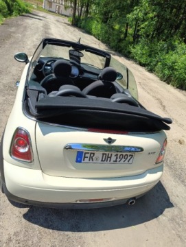 Mini Mini R56 Hatchback Facelifting 1.6 122KM 2013 MINI Cooper Mini Cooper Cabrio 2013r 1.6 benzyna 1.6 Benzyna 122KM, zdjęcie 4