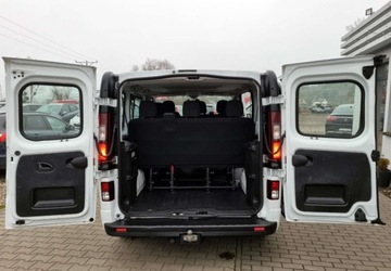 Opel Vivaro B Kombi Extra Long H1 2,9t 1.6 BiTurbo 125KM 2017 Opel Vivaro 1,6 Diesel 125km 6-Biegow Klima Serwis 9-osob 1.6 Diesel, zdjęcie 6