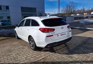 Hyundai i30 III Wagon Facelifting 1.5 T-GDI 48V 160KM 2024 Hyundai i30 1.5 T-GDI 160KM SMART Salon PL FV23 Gwarancja 1.5 Benzyna, zdjęcie 3