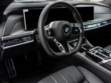 BMW Seria 7 G70 Sedan 3.0 40d 299KM 2025 BMW Seria 7 740d xDrive Sport Sedan 3.0 (299KM) 2025, zdjęcie 8