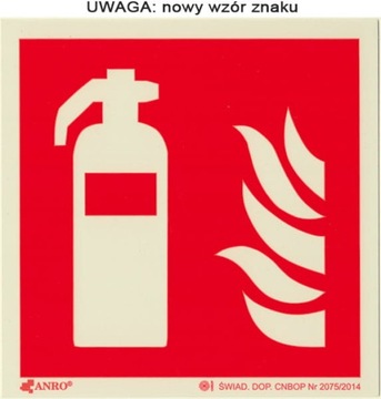 Большой набор аптечки, огнетушитель, указатели для гастрономии.