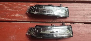 SMĚROVKA LED ZRCÁTKO MERCEDES SLS W197 PRAVÝ A1978200421