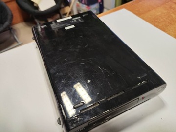 NINTENDO WII U 32 ГБ + ГЕЙМПАД + 2 ИГРЫ + 2 ПУЛЬТА WII