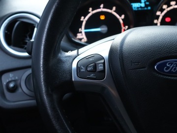 Ford Fiesta VII Hatchback 3d Facelifting 1.0 EcoBoost 100KM 2016 Ford Fiesta 1.0 EcoBoost, Salon Polska, zdjęcie 17