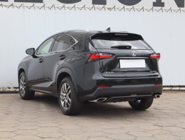 Lexus NX I SUV 200t 238KM 2017 Lexus NX 200t, Salon Polska, 4X4, Automat, Skóra, zdjęcie 3