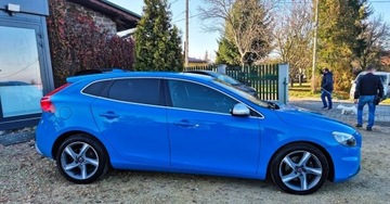 Volvo V40 II Hatchback 1.6 T3 150KM 2013 Volvo V40 BENZYNA alcantara KAMERA czarny sufit R DESIGN okazja, zdjęcie 11