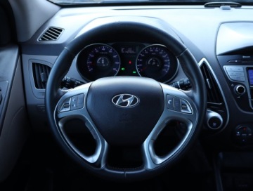 Hyundai ix35 SUV Theta 2.0 MPI 163KM 2010 Hyundai ix35 2.0 CVVT, Salon Polska, Serwis ASO, zdjęcie 15