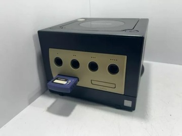 НАБОР КОНСОЛИ NINTENDO GAMECUBE DOL-001