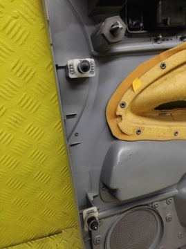 FORD C-MAX TAPICERKA BOCZEK DRZWI LEWY PRZÓD