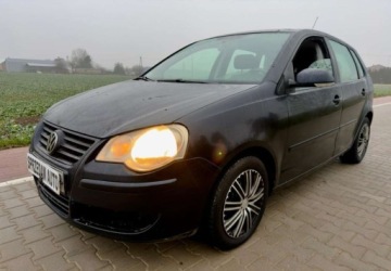 Volkswagen Polo IV Hatchback 1.2 i 60KM 2006 Volkswagen Polo Vw Polo 1.2 benzyna 2006, klima 5 drzwi LIFT 1.2 Benzyna, zdjęcie 1
