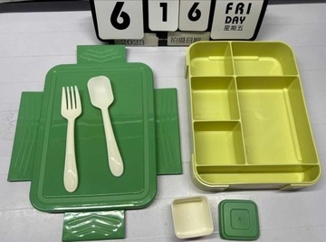 LUNCHBOX BENTO BOX КОНТЕЙНЕР 1,3 Л С ОТДЕЛЕНИЯМИ ДЛЯ СОУСА + СТОЛОВЫЕ ПРИБОРЫ