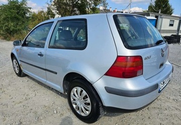 Volkswagen Golf IV Hatchback 1.4 16V 75KM 1997 Volkswagen Golf Volkswagen Golf IV 1.4 Basis 1.4 Benzyna 75KM, zdjęcie 3