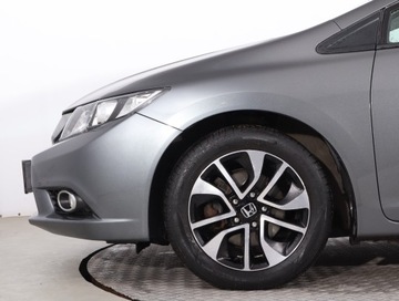 Honda Civic IX Sedan 1.8 i-VTEC 142KM 2014 Honda Civic 1.8 i-VTEC, Salon Polska, Serwis ASO, zdjęcie 13