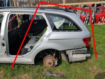 cwiartka, podluznica lewy tyl Mercedes w204