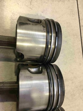 ШАТУН ПОРШНЯ VW PASSAT B5 1.9 TDI