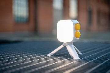 Светодиодная лампа Newell RGB Cutie Pie - белый