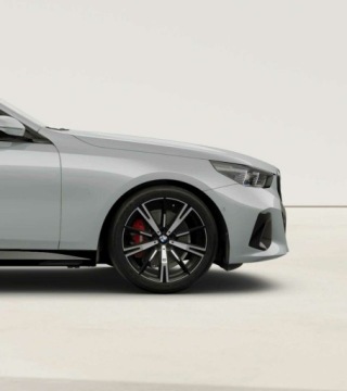 BMW Seria 5 G90-91 Touring 2.0 520d 197KM 2024 BMW 520 M Pakiet,M Pro,HAK, KeyLess, IconicGlow, S, zdjęcie 7