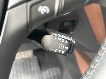 Toyota Avensis III Sedan Facelifting 2015 1.8 Valvematic 147KM 2016 Toyota Avensis 1.8 Premium MS III (2009-) 1.8 Prem, zdjęcie 20