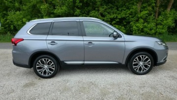Mitsubishi Outlander III 2016 Mitsubishi Outlander 2.0 150KM 7-osób| Kamera | Klimatyzacja|Gwarancja, zdjęcie 7