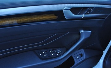 Volkswagen Arteon Fastback Facelifting 2.0 TSI 280KM 2021 Volkswagen Arteon WV ARTEON 2,0TSi 280km 4x4 DSG R-Line 122021R DACH ORYGI, zdjęcie 37