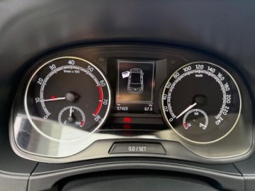 Skoda Fabia III Hatchback Facelifting 1.0 MPI 75KM 2019 Skoda Fabia 3 lift 1.0 benzyna, zdjęcie 9