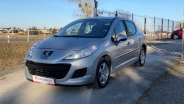 Peugeot 207 Hatchback 5d 1.4 75KM 2010 Peugeot 207 Raty 1.4 8V benz 75KM Starsza jednostka bez awaryjna KLIMA GW, zdjęcie 2