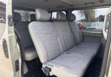 Renault Trafic II Furgon 2.0 dCi 115KM 2007 Renault Trafic 2007r. 2.0 Diesel 114KM, zdjęcie 8