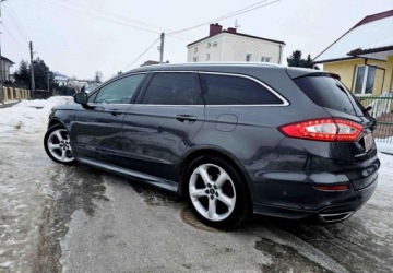 Ford Mondeo V Kombi 2.0 TDCi Bi-Turbo 210KM 2016 Ford Mondeo SW Ford Mondeo SW 2.0 TDCi Bi-Turbo PowerShift-Aut ST-Line 2.0, zdjęcie 14