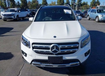 Mercedes GLB 2020 Mercedes-Benz GLB 2020, 2.0L, 4x4, od ubezpieczalni 2.0 Benzyna 221KM, zdjęcie 3