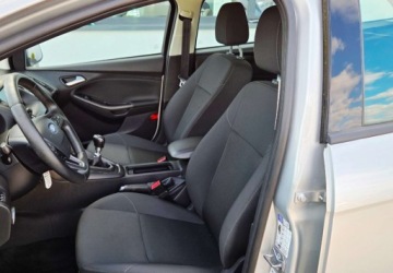 Ford Focus III Kombi Facelifting 1.5 TDCi 120KM 2017 Ford Focus 1,5 Diesel 120 km 1.5 Diesel 120KM, zdjęcie 8