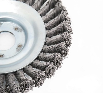 ДИСК ПРОВОЛОЧНОЙ ЩЕТКИ ДЛЯ БЕНЗИНОВОГО БРИТЧЕРА CUBE