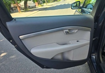 Volvo V70 III Kombi 2.0 TD 136KM 2009 Volvo V70 Volvo V70 2.0D Momentum 2.0 Diesel 136KM, zdjęcie 29