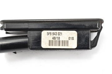 LAMPA TABULKY SPZ 5F9943021 SEAT LEON III