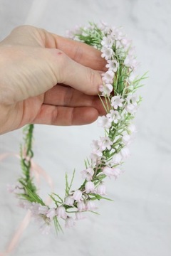 Wianek komunijny z konwalii pudrowy róż delikatny