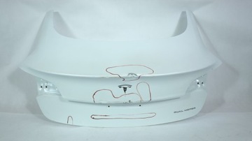 TESLA MODEL 3 KLAPA BAGAŻNIKA