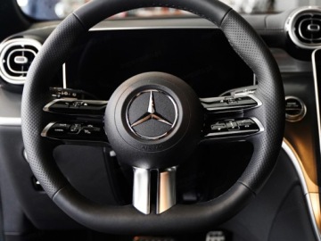 Mercedes GLC C254/X254 Coupe 2.0 300 258KM 2025 GLC Coupe 300 4-Matic AMG Line 2.0 (258KM) 2025, zdjęcie 9