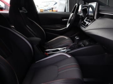 Toyota Corolla XII Sedan 1.8 Hybrid 122KM 2022 Toyota Corolla 1.8 Hybrid, Salon Polska, zdjęcie 8