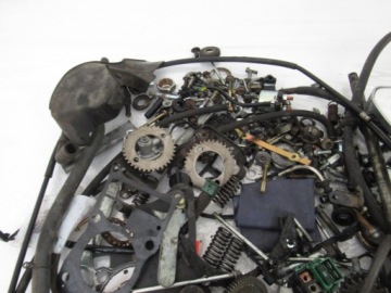 Комплект винтов + шайб + чехлов Honda Varadero 125, 01