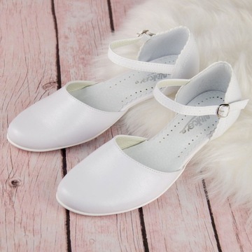 Buty komunijne dziewczęce KBD-700 - Rozmiar: 39 -