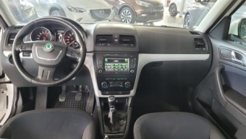 Skoda Yeti Minivan 2.0 TDI CR DPF 110KM 2013 Skoda Yeti YETI 2.0 tdi Panoramiczny dach Klimatronik MOZLIWA ZAMIANA 2.0, zdjęcie 29