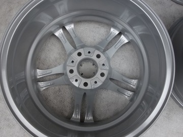 4× DISK HLINÍK BMW OE STYLING M613 8.0" X 18" 5X120 ET 30