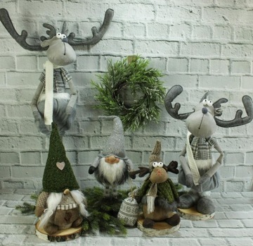 Вифлеемская звезда в белом горшке диаметром 26 см.