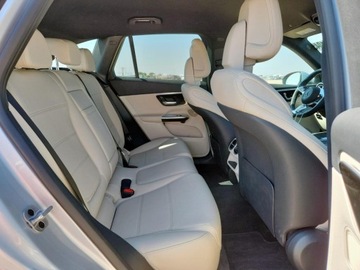 Mercedes GLC C254/X254 2025 Mercedes-Benz GLC 300 2025 2.0l 2.0 Benzyna 255KM, zdjęcie 11