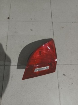 KIA VENGA 09-15R SVĚTLO PRAVÁ ZADNÍ KRYT