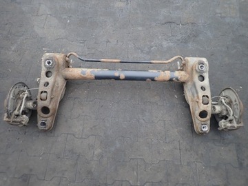 Belka zawieszenia tylnego MERCEDES W414 VANEO 02r