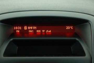 Opel Astra J Sports Tourer 1.4 Twinport ECOTEC 100KM 2011 Opel Astra 1.4 16V, GAZ, Klima, zdjęcie 13